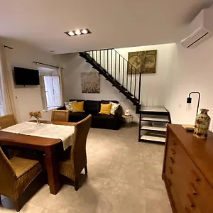https://moderno-duplex-en-la-tacita-de-plata.hotelsincadiz.net